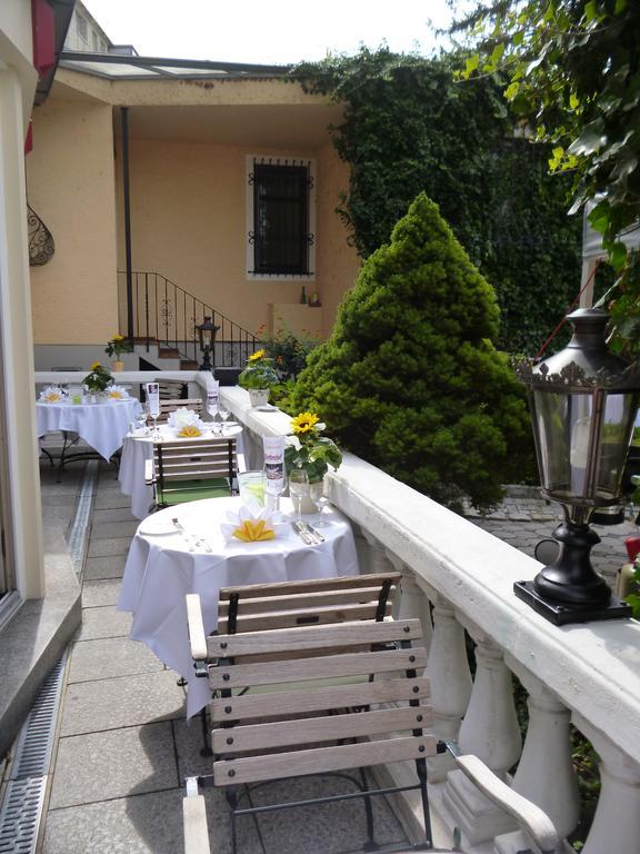 Simones Hotel Fuerstenhof Ландсхут Экстерьер фото